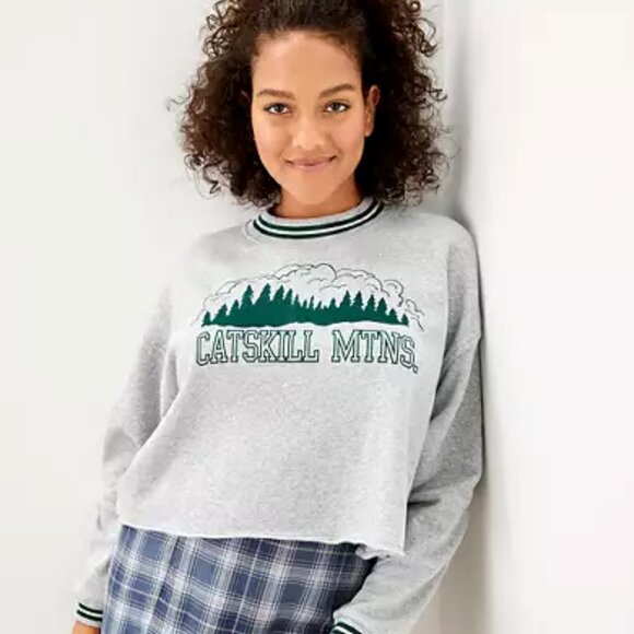 American Eagle Outfitters Sweaters - Cropped Grey Sweater